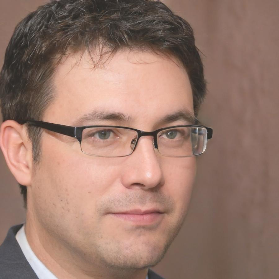 Thawatchai instructor with corporate finance background